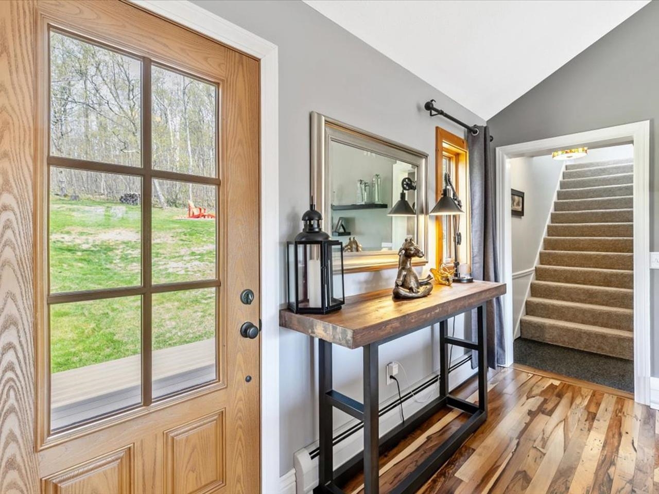 16 Sugarbush Road