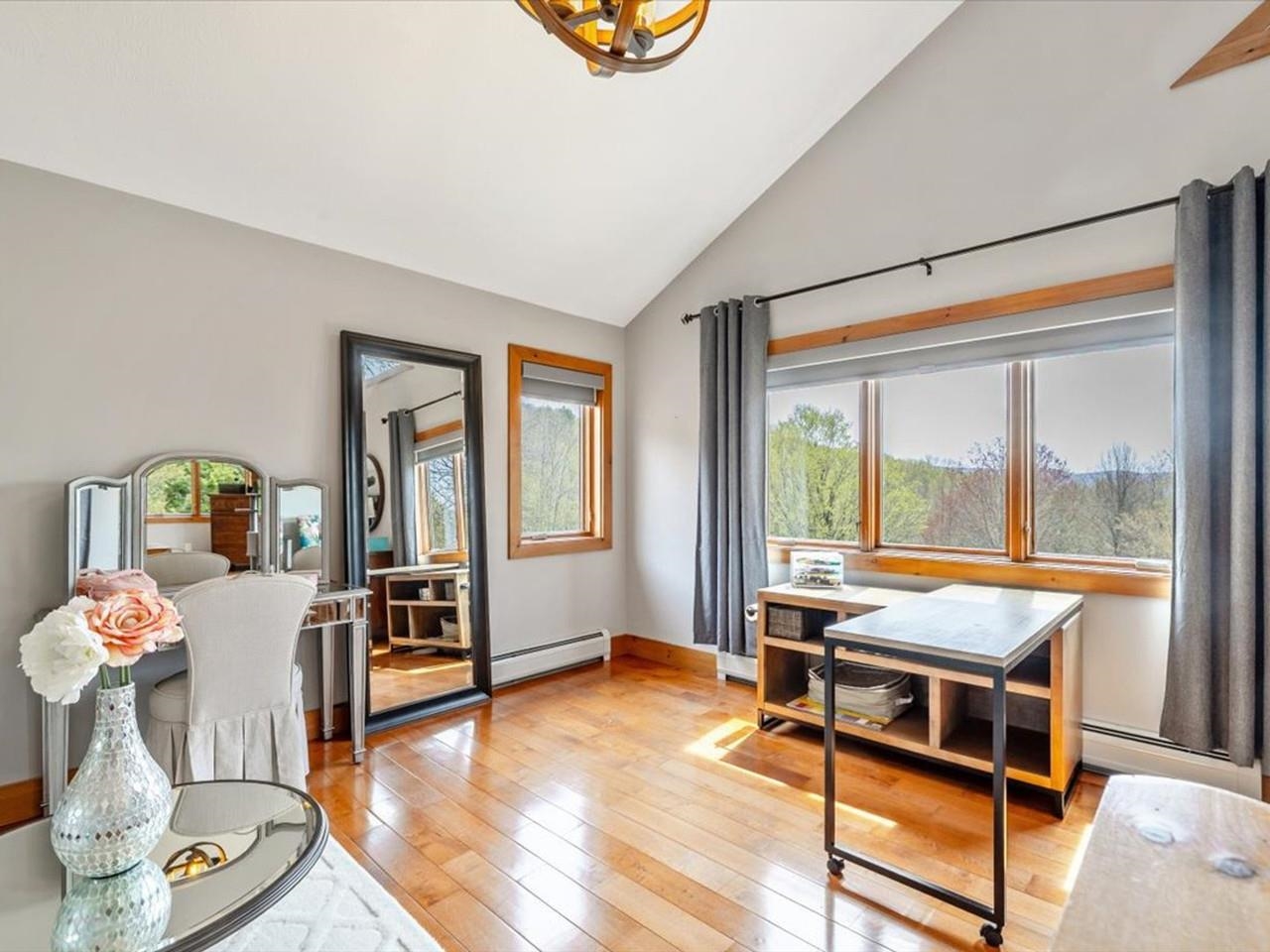16 Sugarbush Road
