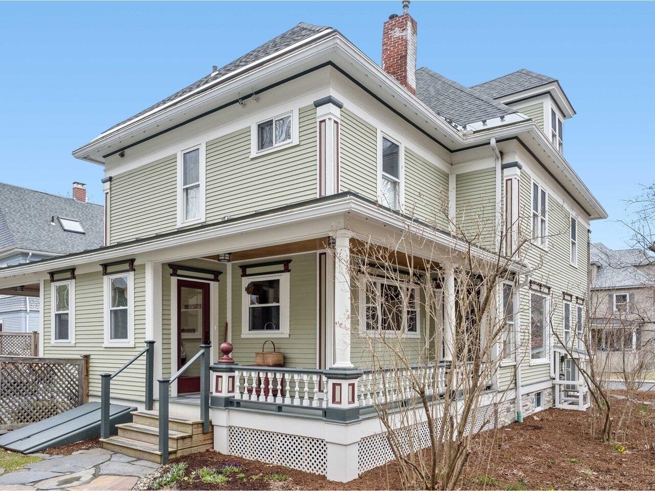 16 Summer Street