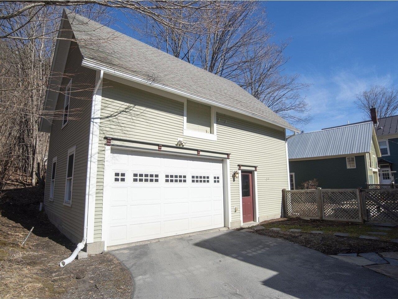 16 Summer Street