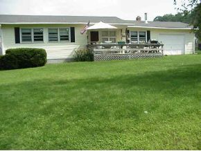16 Sweeney Farm Rd