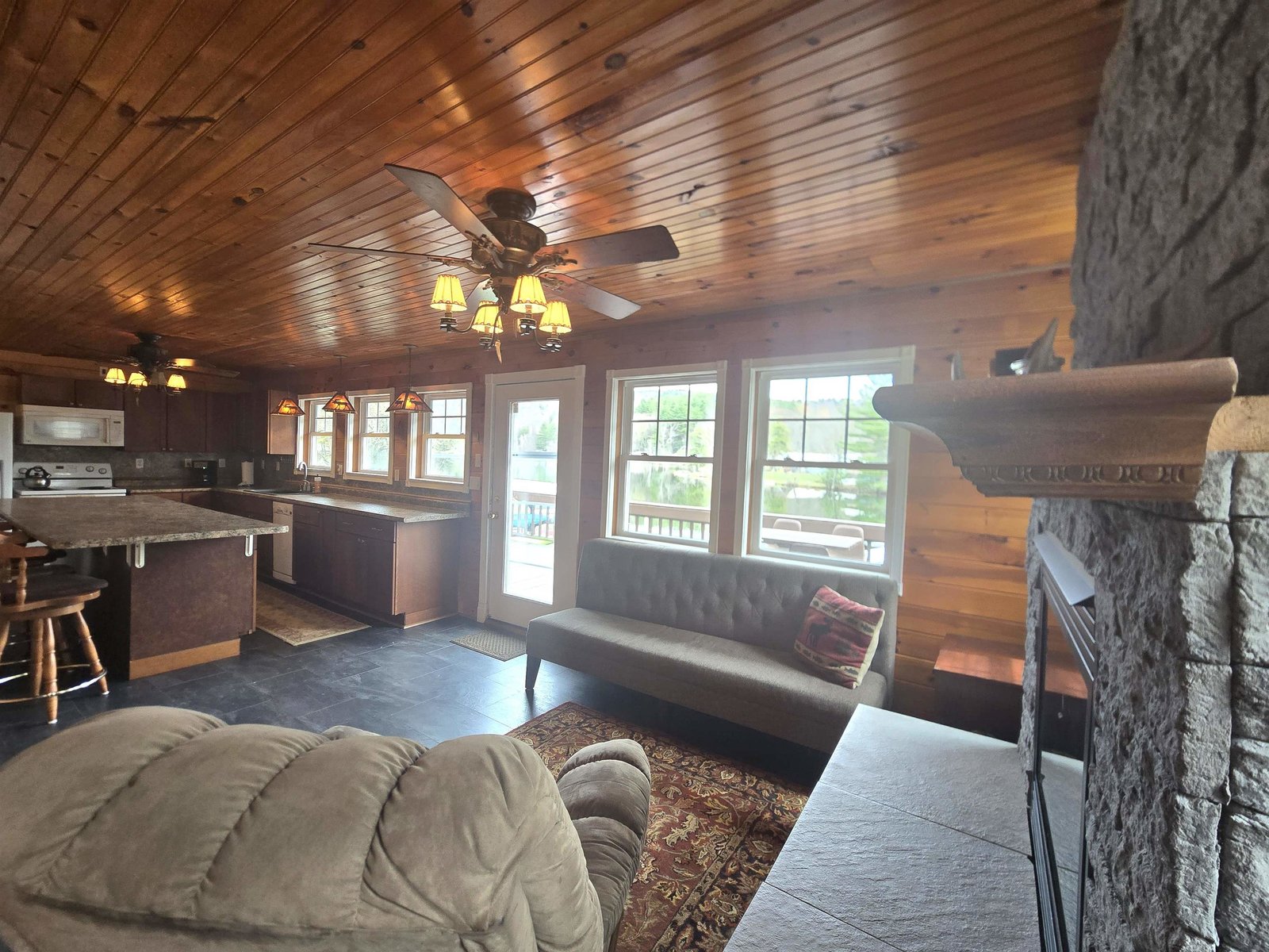 16 West Shore Drive