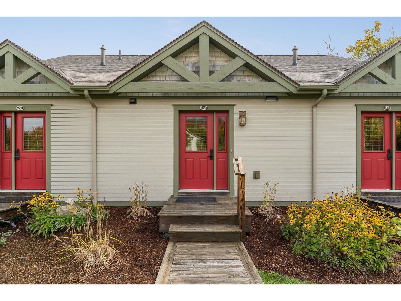 16 White Pine Drive, Unit 4744