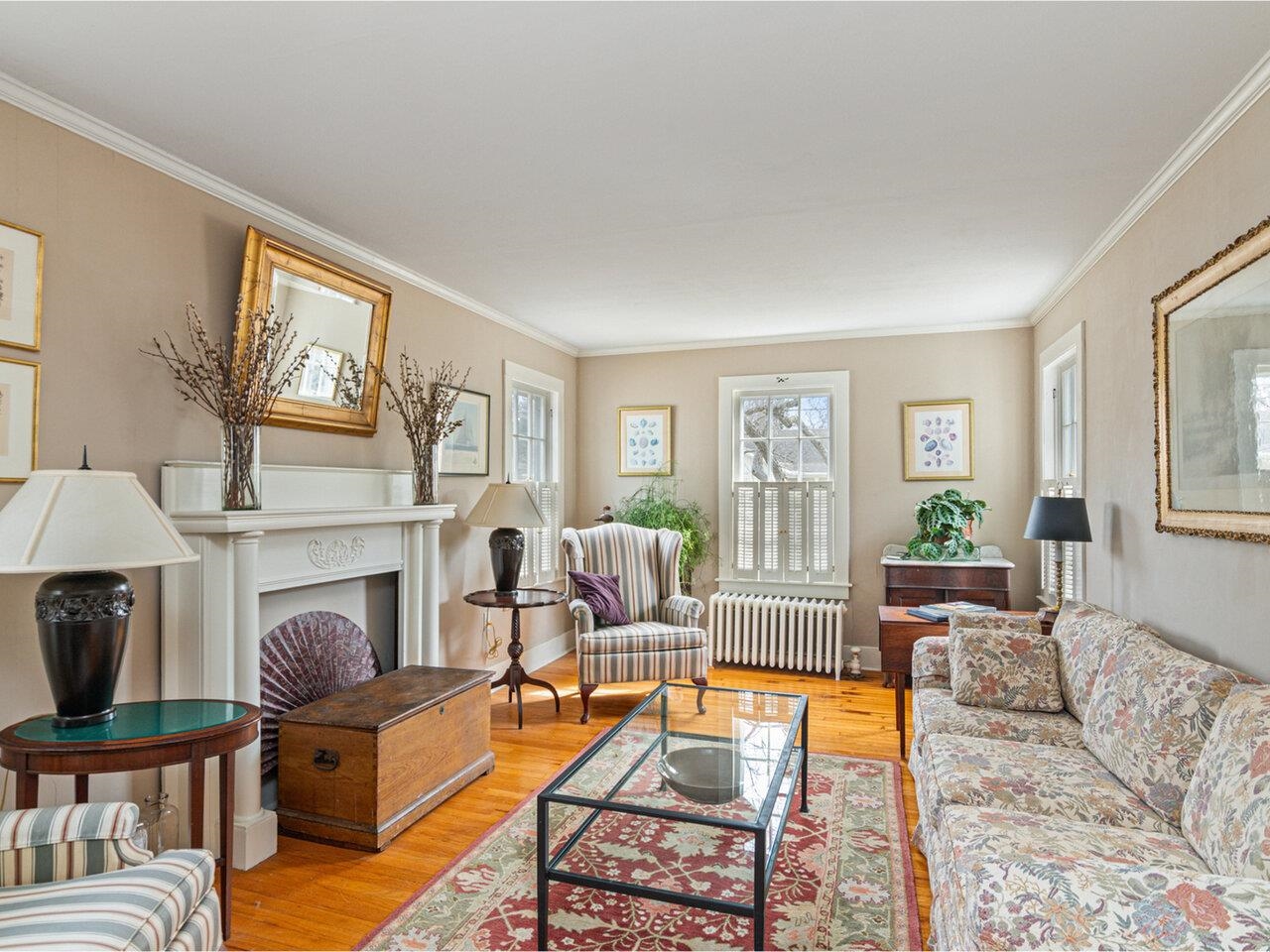 16 White Place