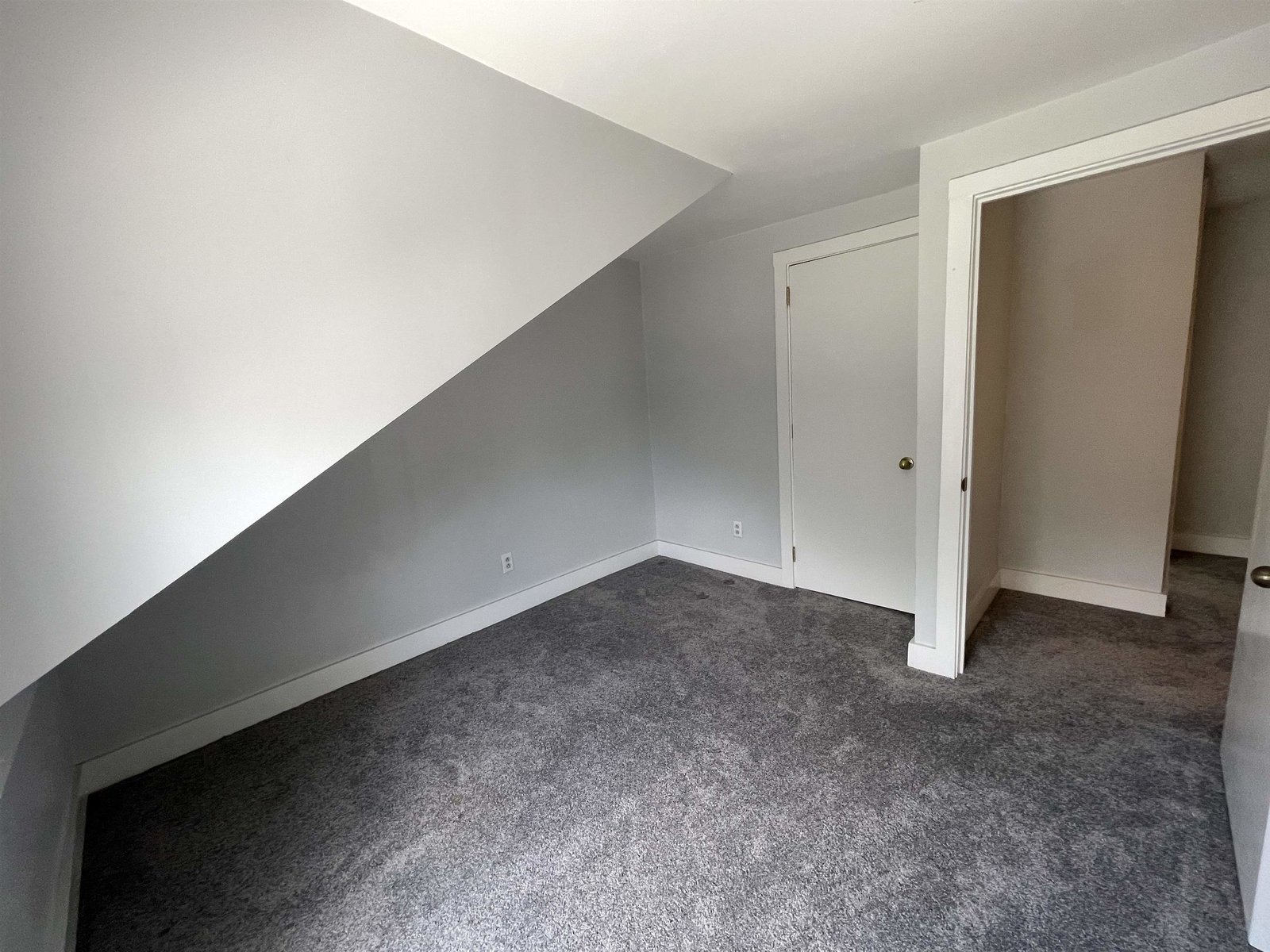 160 Main Street, Unit 2
