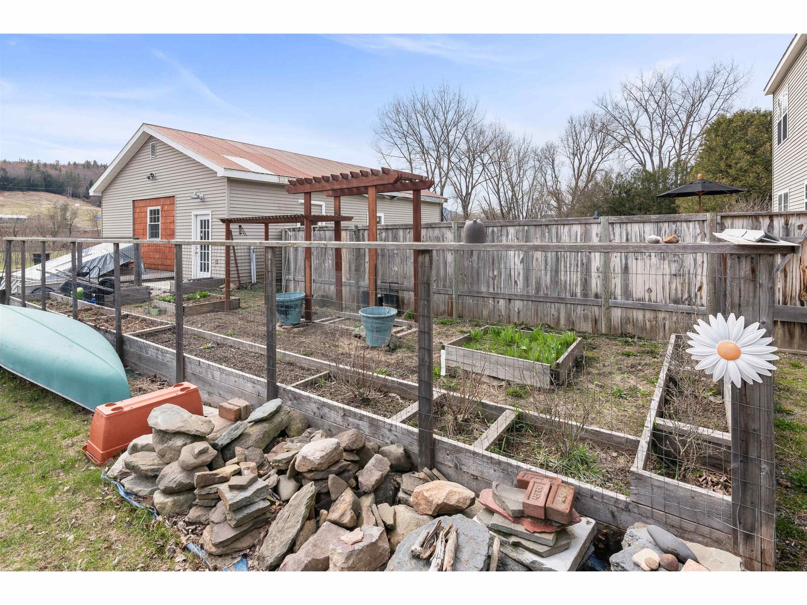 Garden Space off Fenced Yard & Kitchen