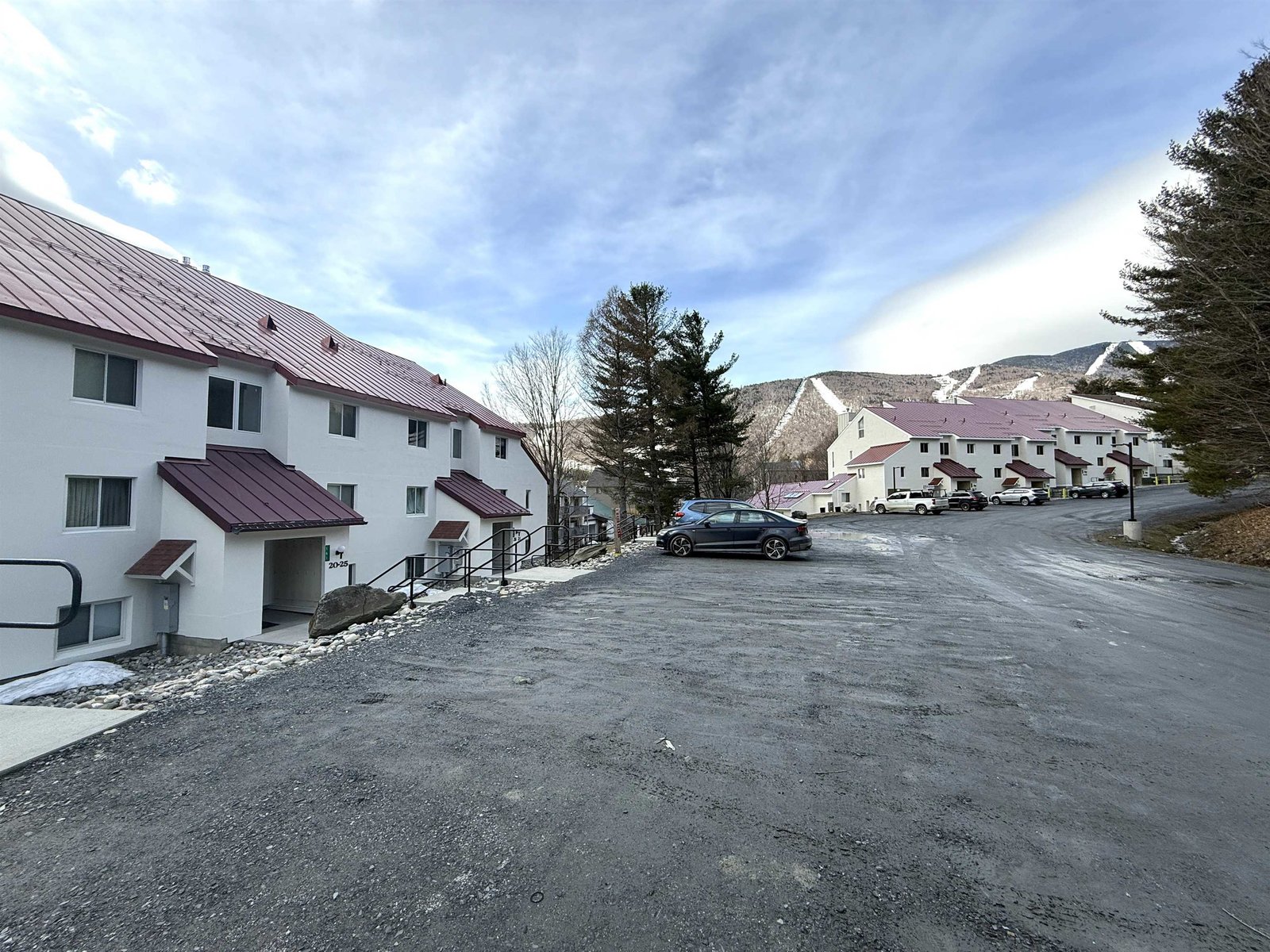 161 Mountainside Drive, Unit 24