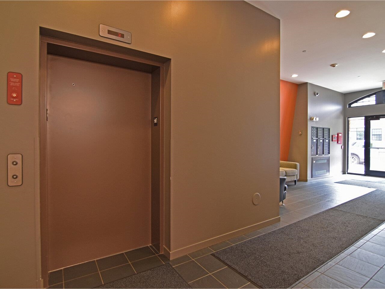 Building elevator service