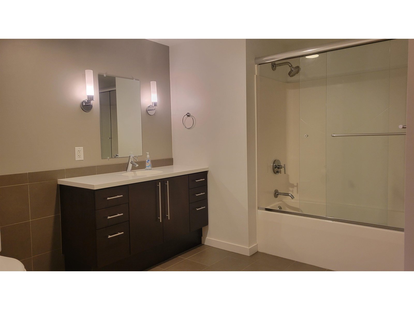 161 St. Paul Street, Unit 001