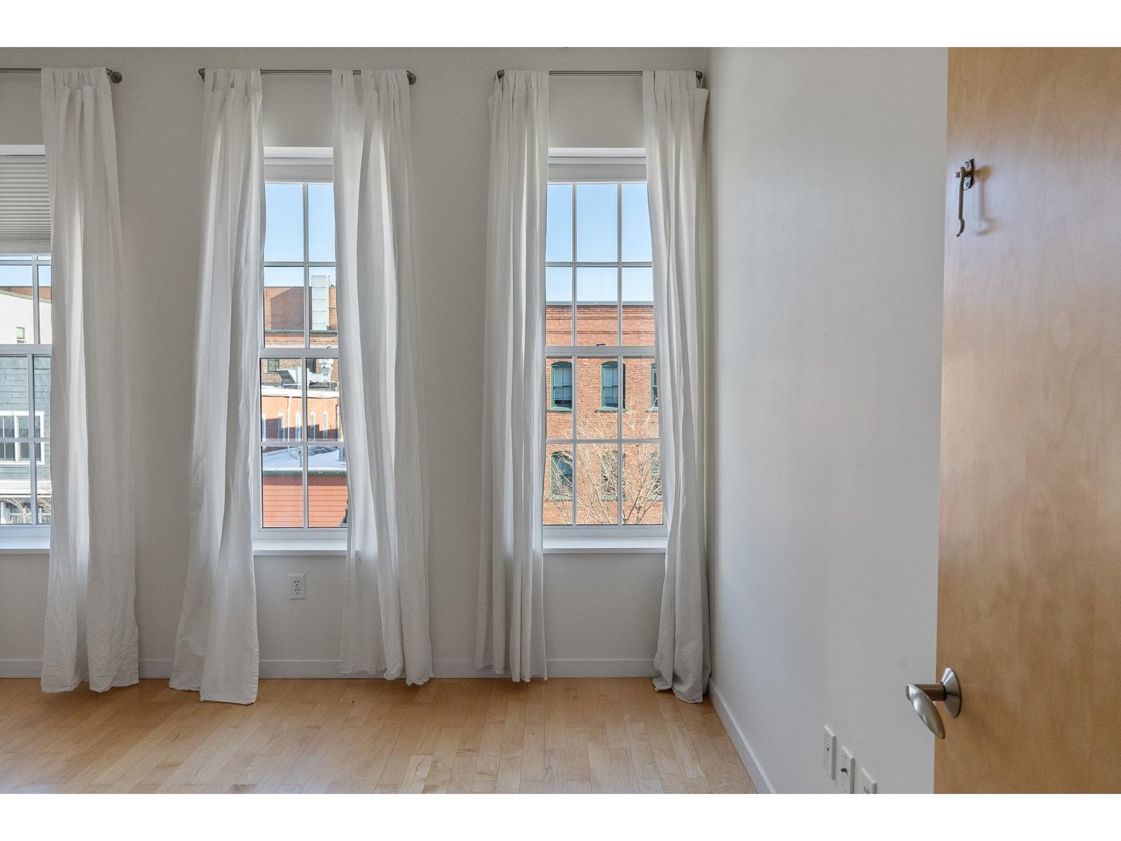 161 St Paul Street, Unit 302