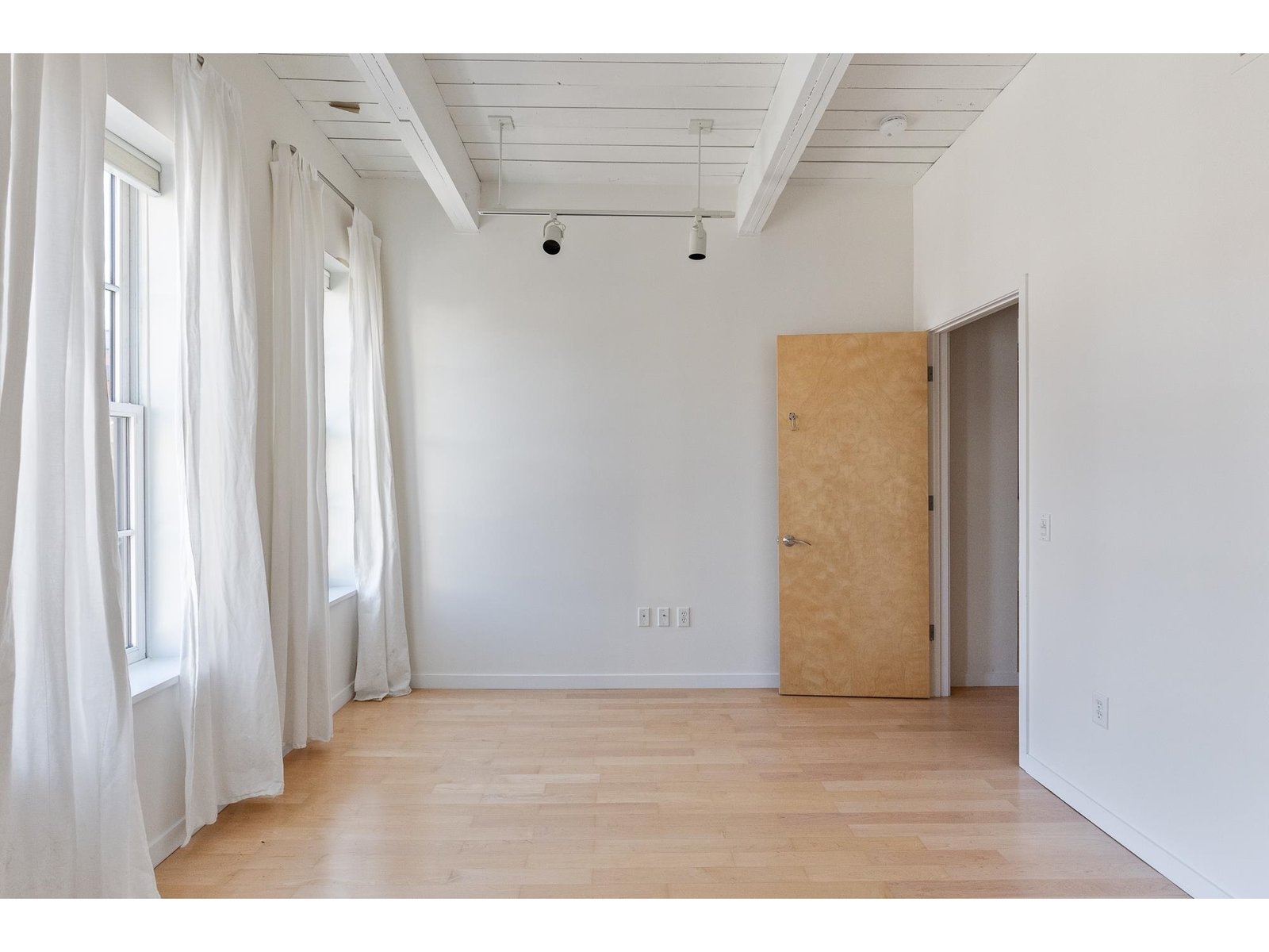 161 St Paul Street, Unit 302