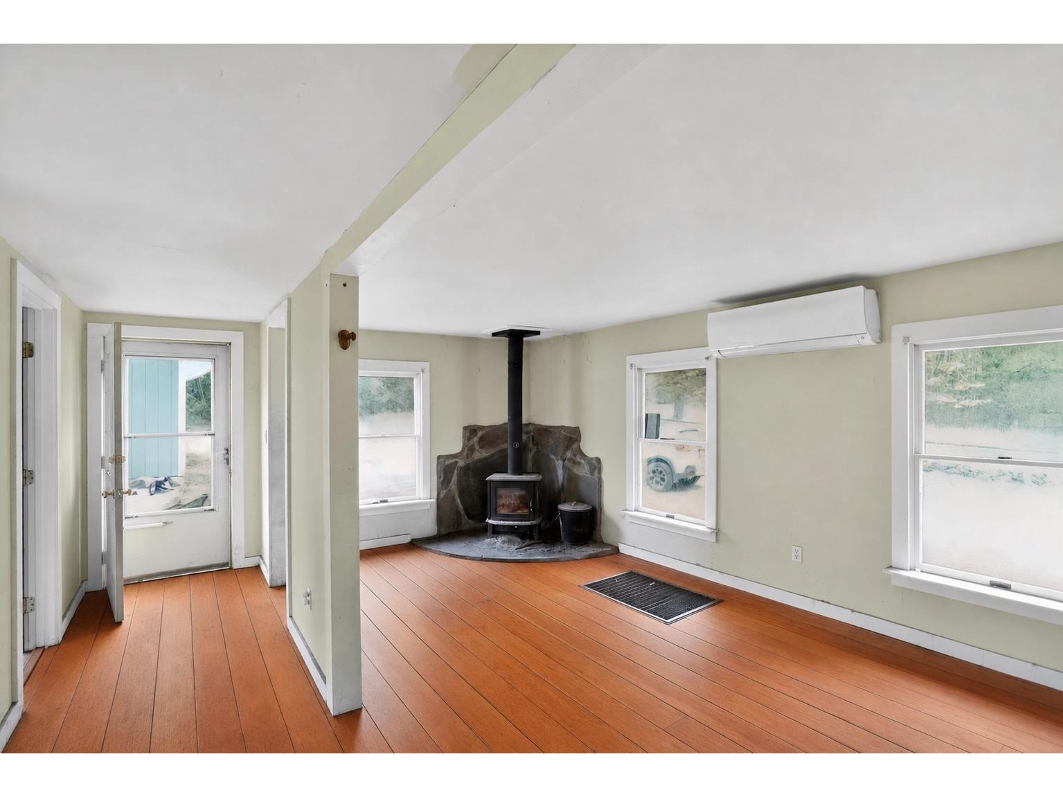 1610 Carlisle Hill Road