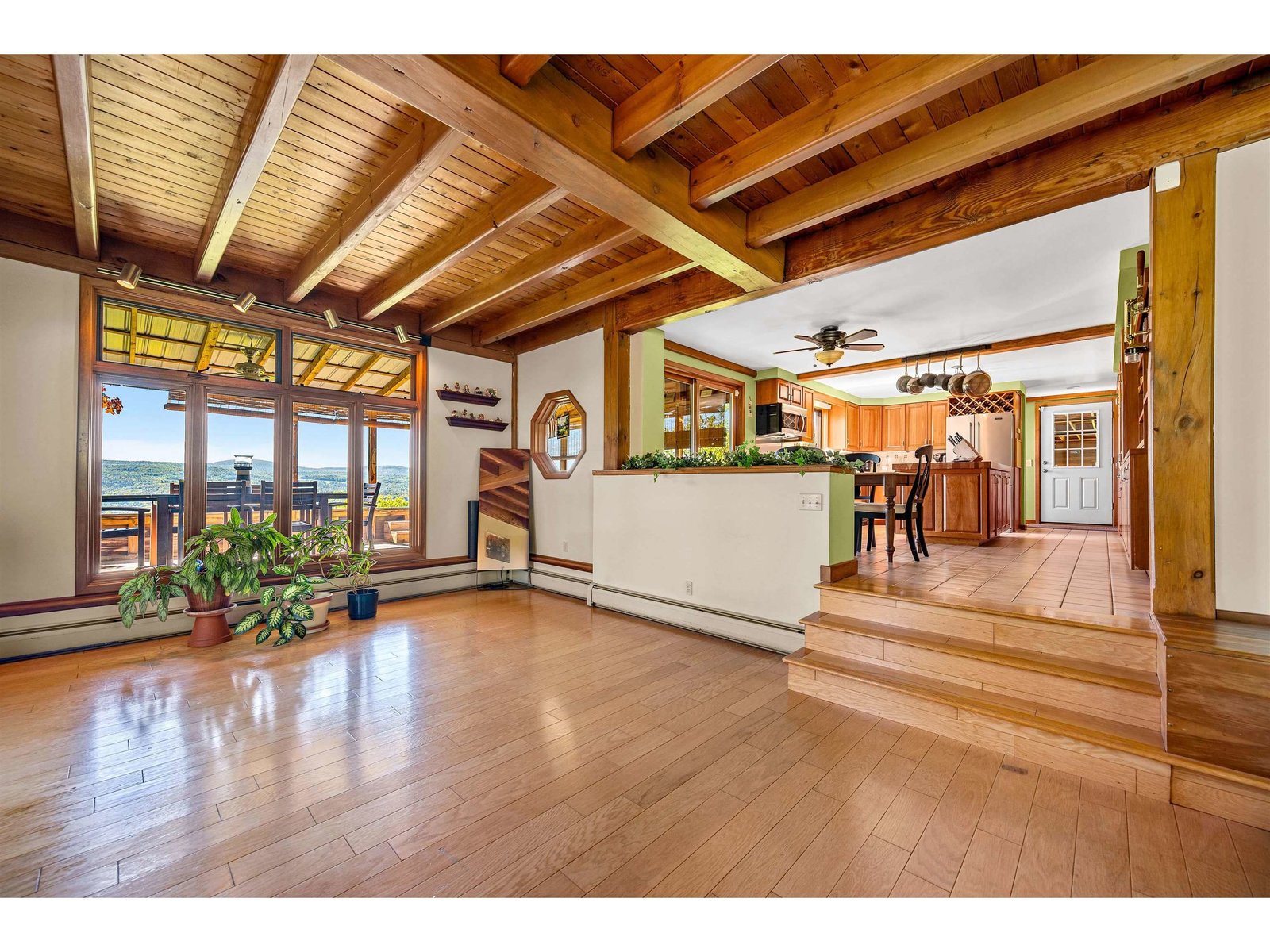 1614 McGlynn Road