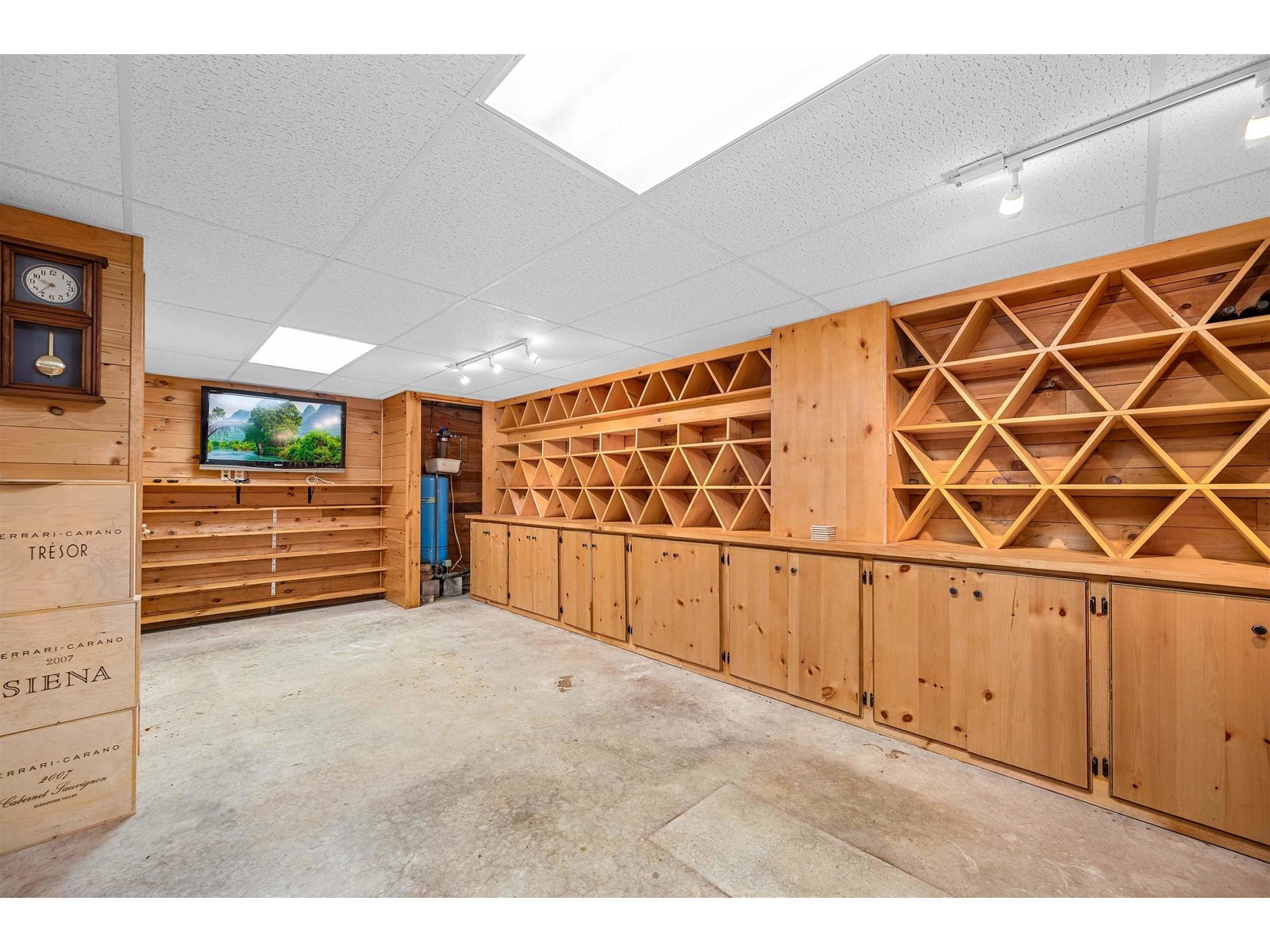 1614 McGlynn Road