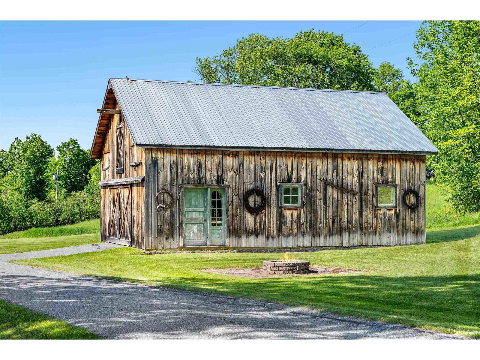1614 McGlynn Road