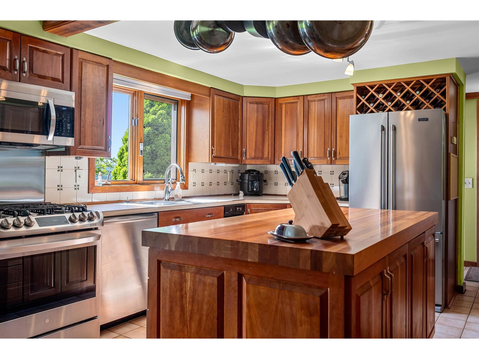 1614 McGlynn Road