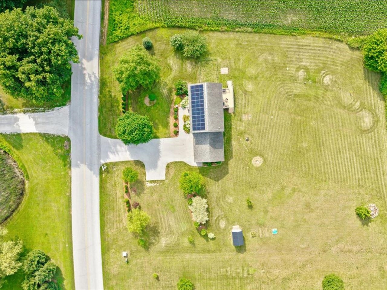 1618 Mill River Road