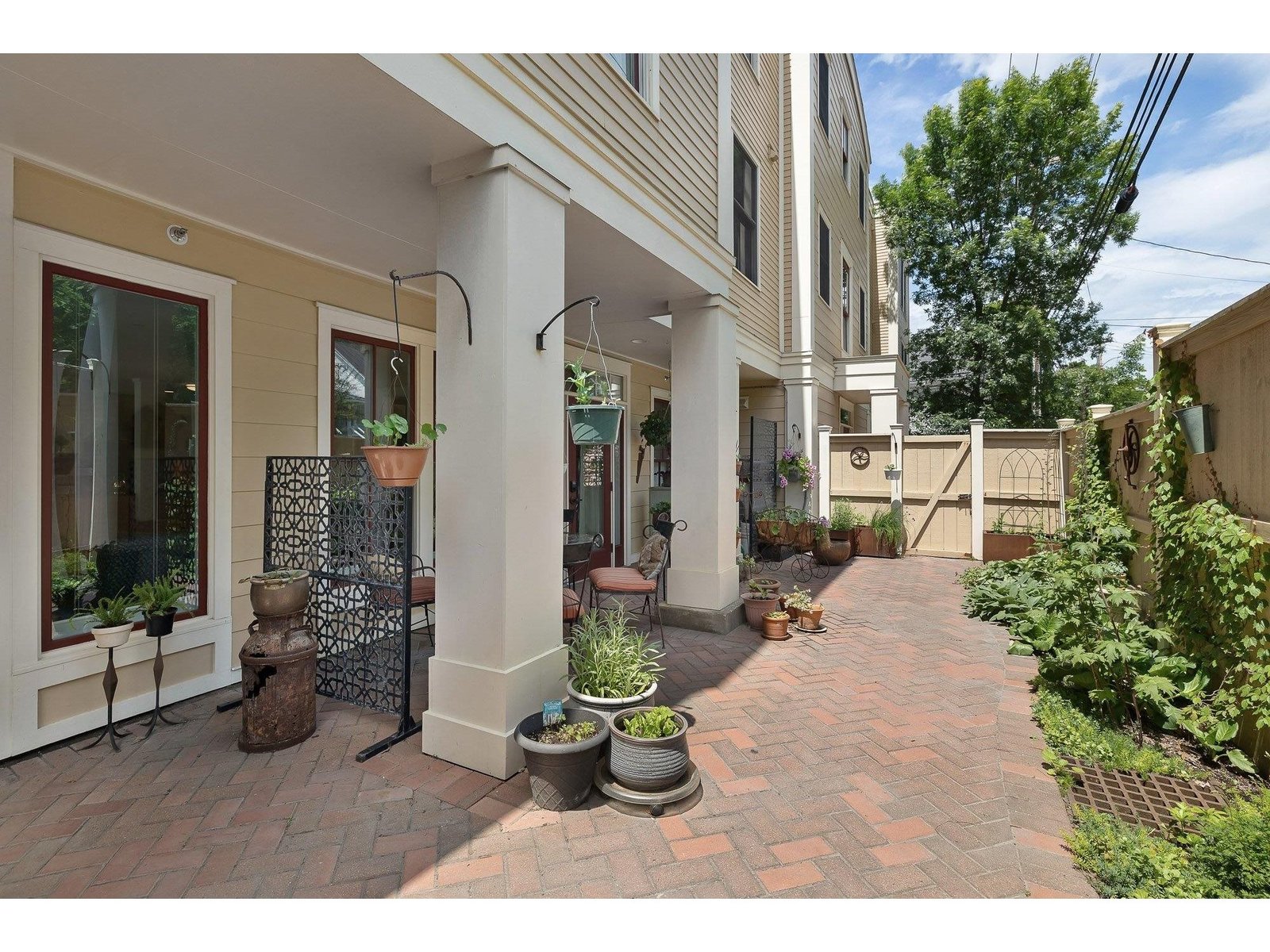 162 South Main Street, Unit 1