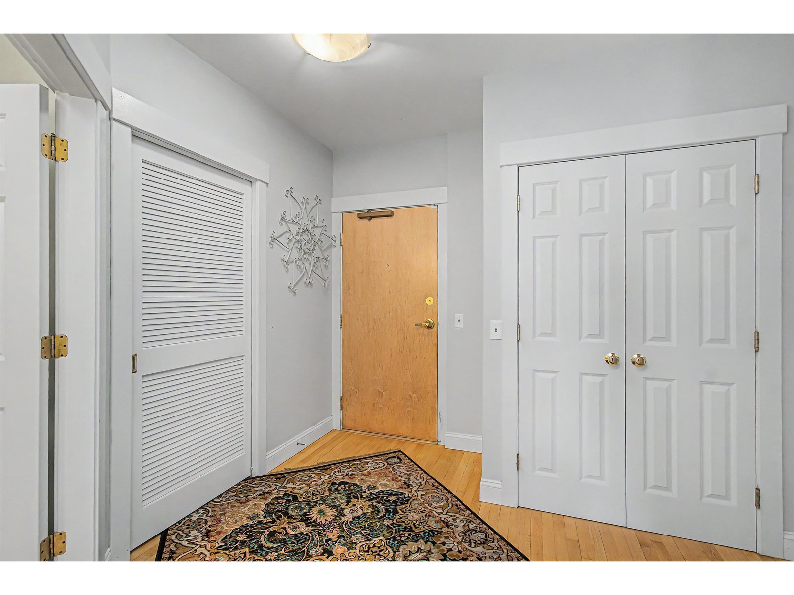 162 South Main Street, Unit 3D