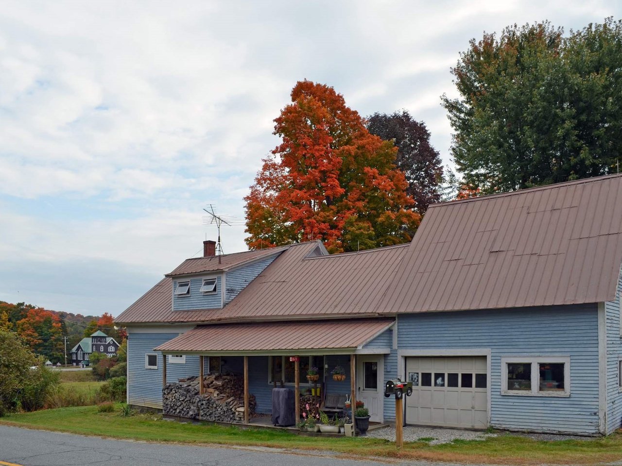 1628 East Craftsbury Road
