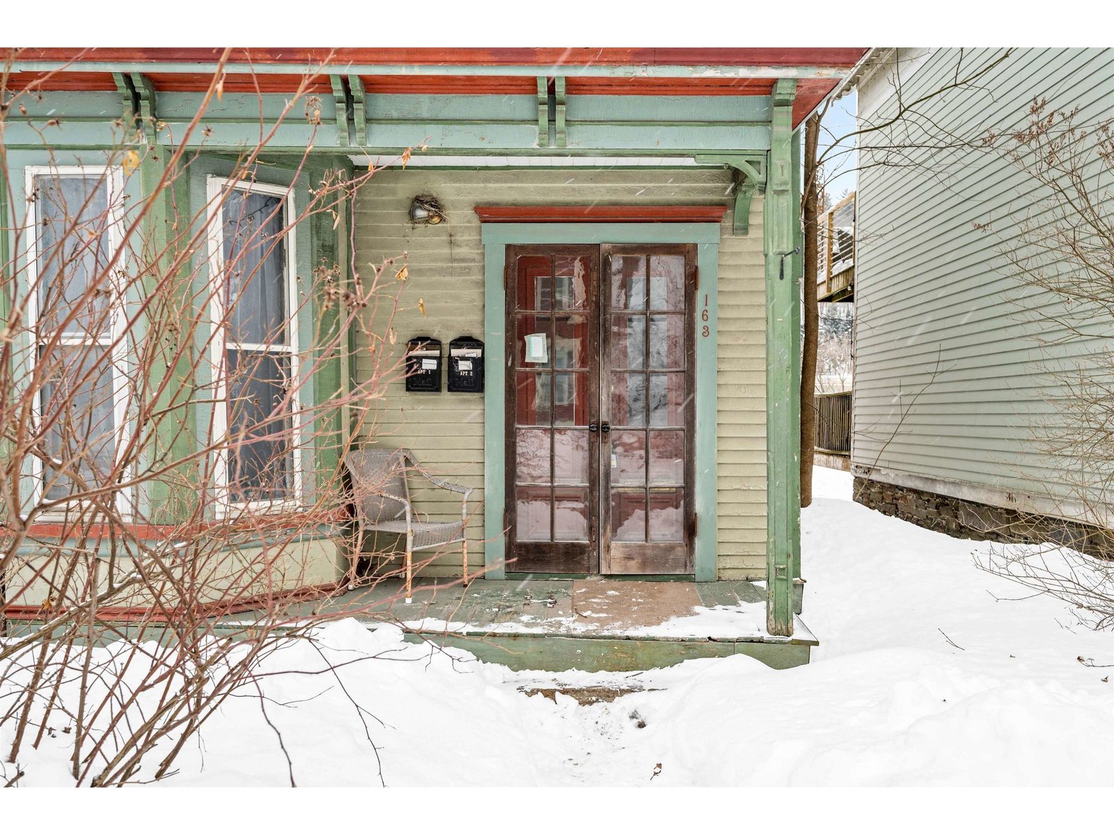 163-165 Barre Street