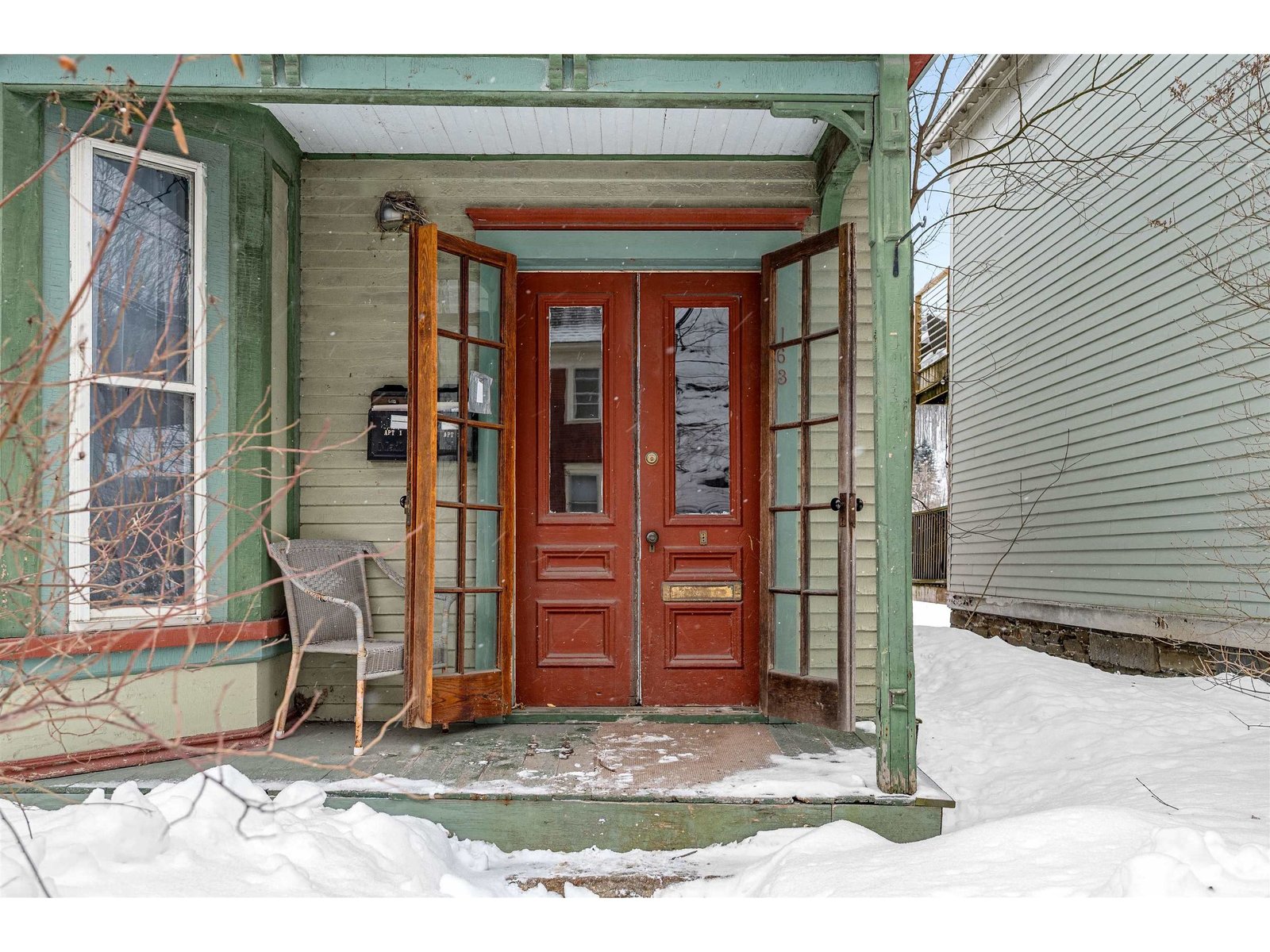 163-165 Barre Street
