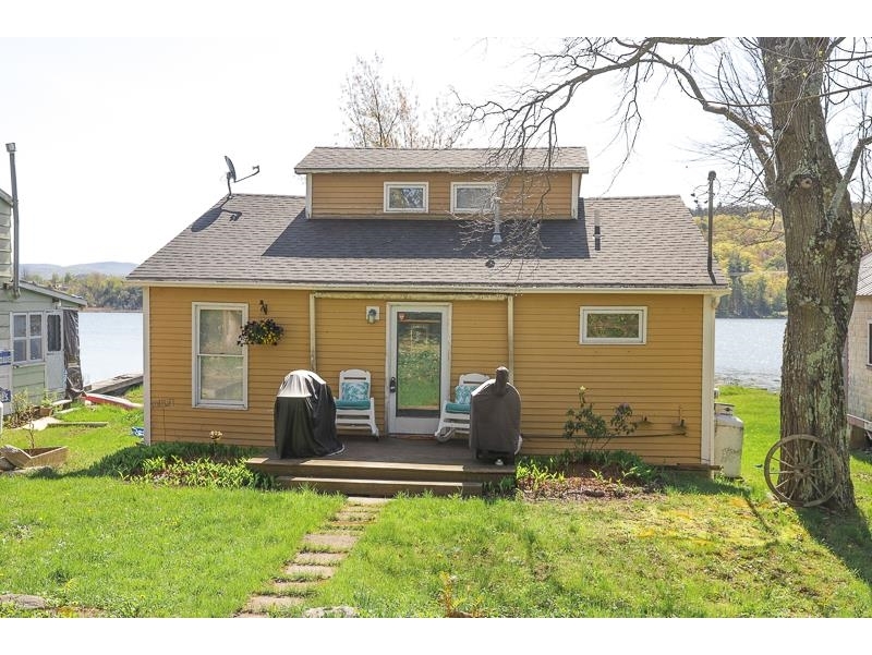163 Camp Road