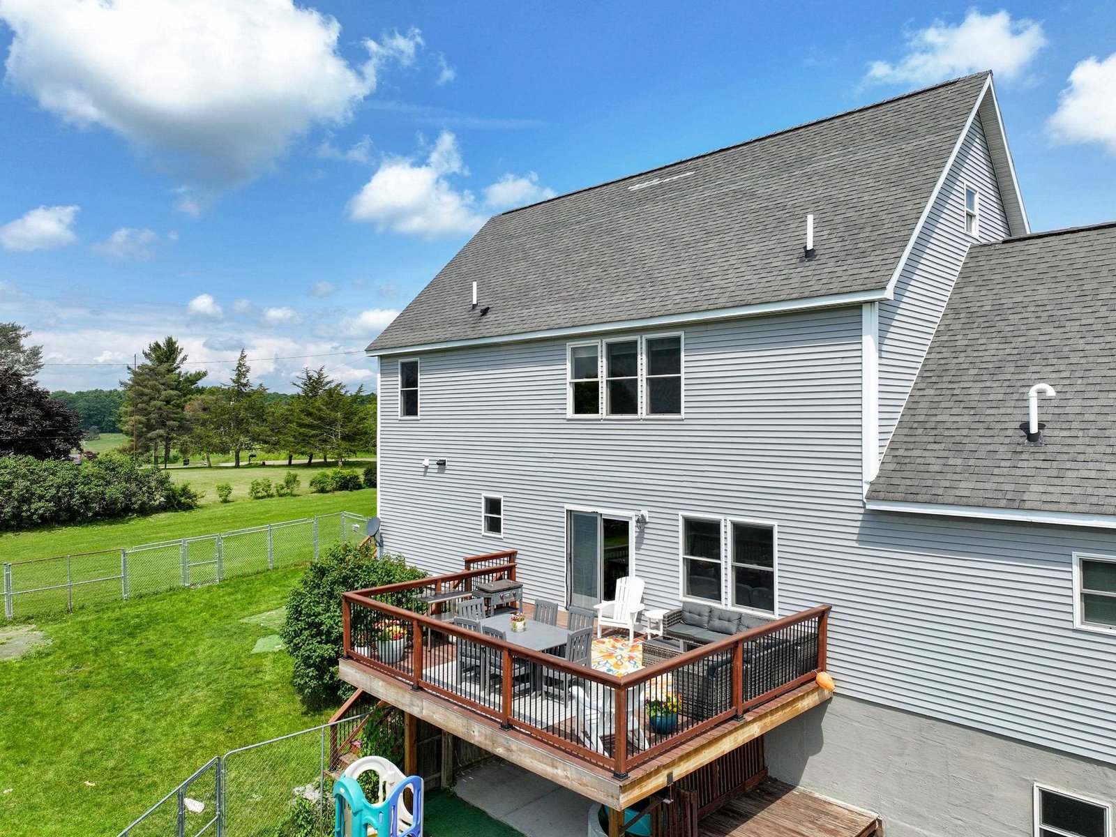 Large back deck
