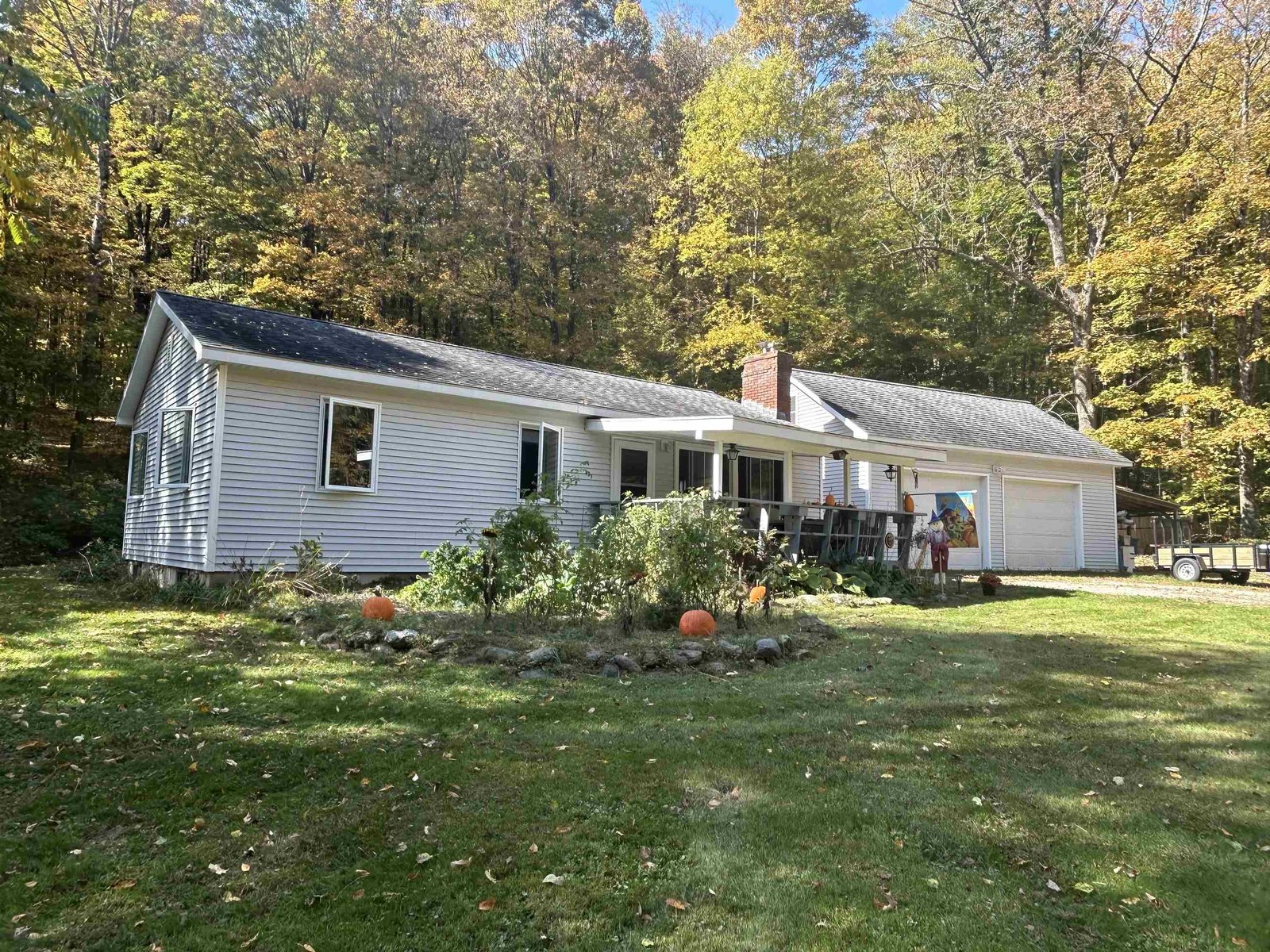 1631 North Road