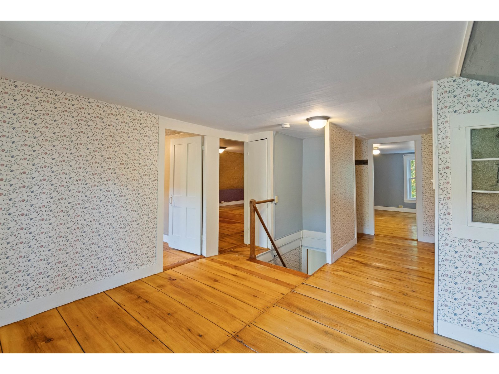 1632 Bradley Road