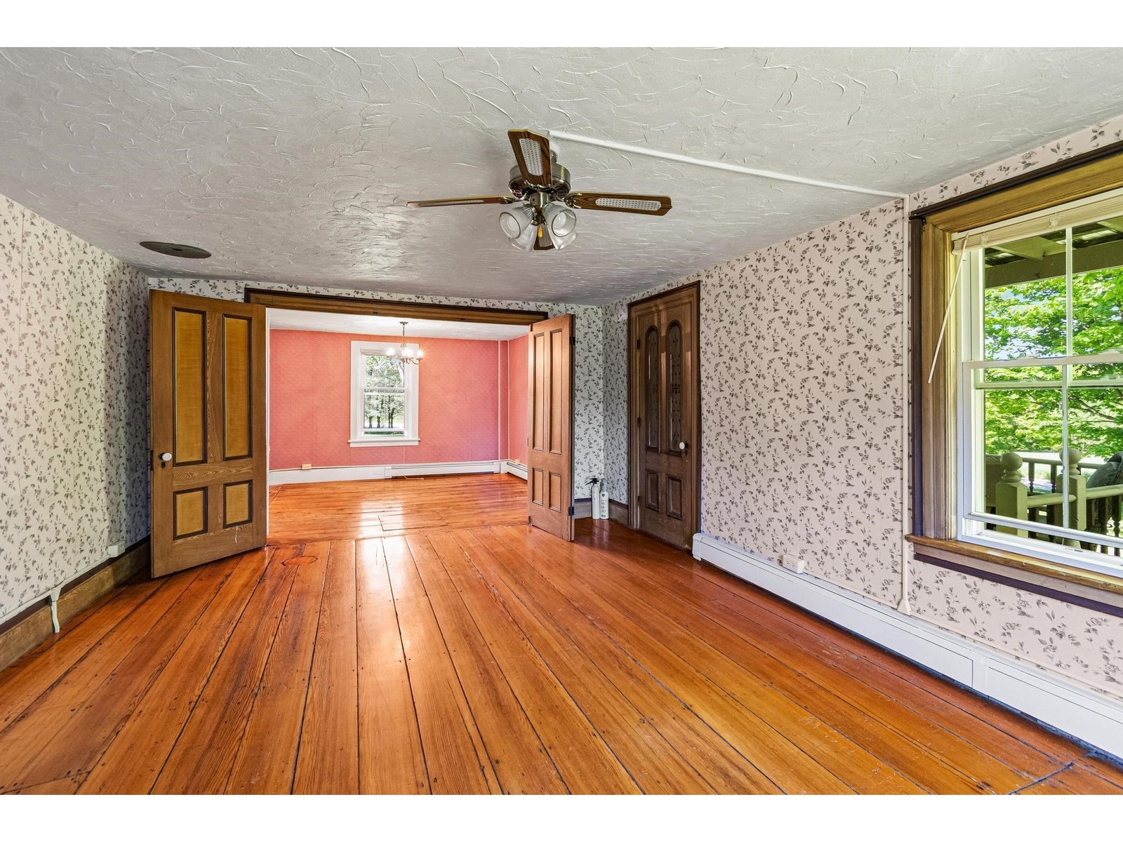 1632 Bradley Road