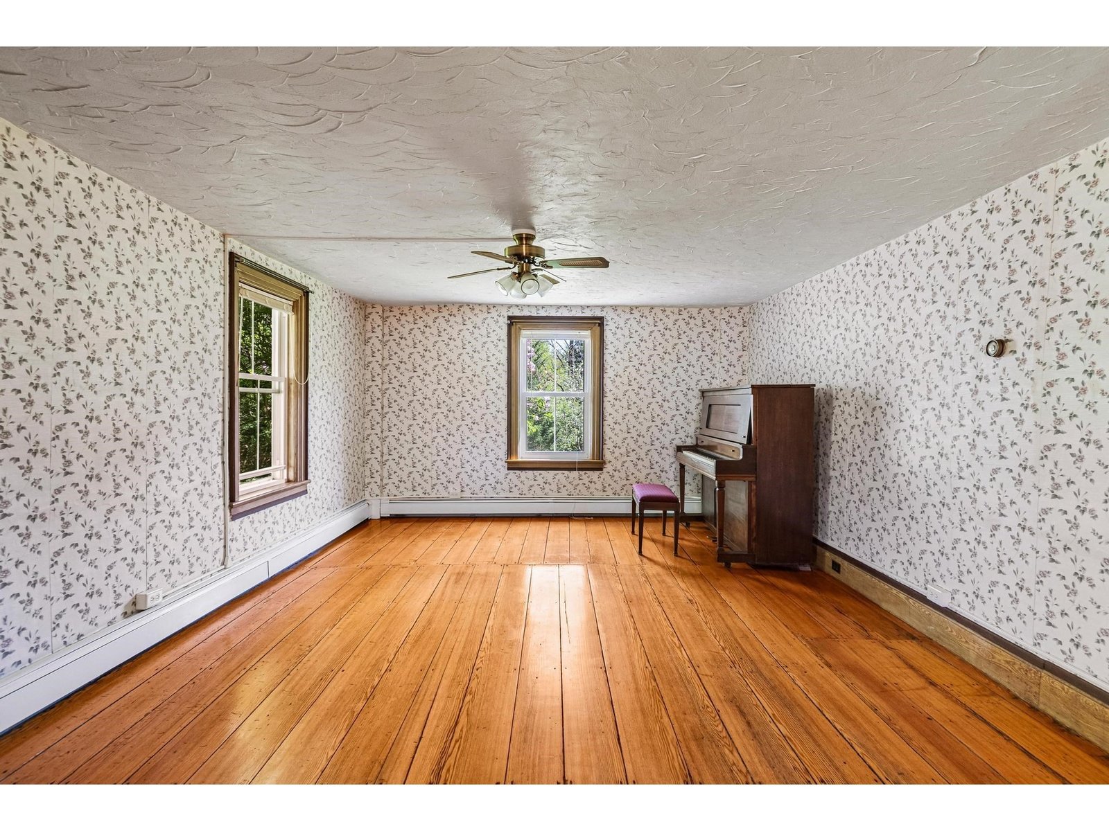 1632 Bradley Road