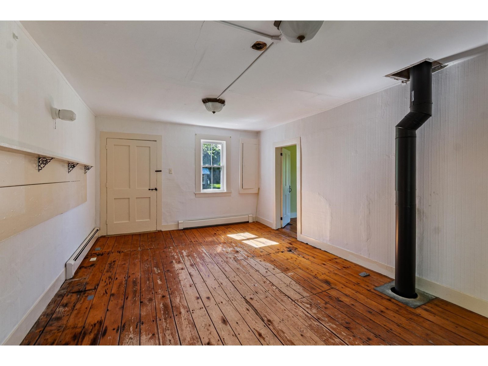 1632 Bradley Road
