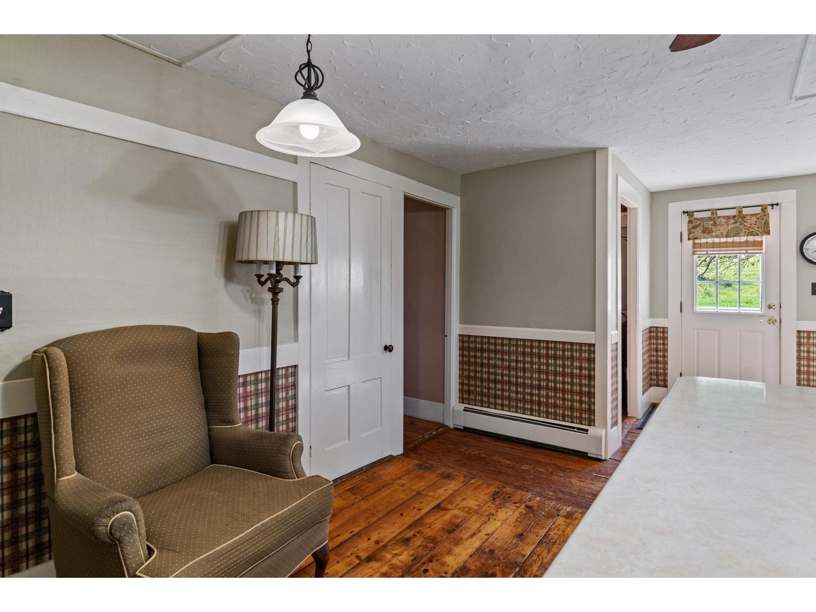 1632 Bradley Road