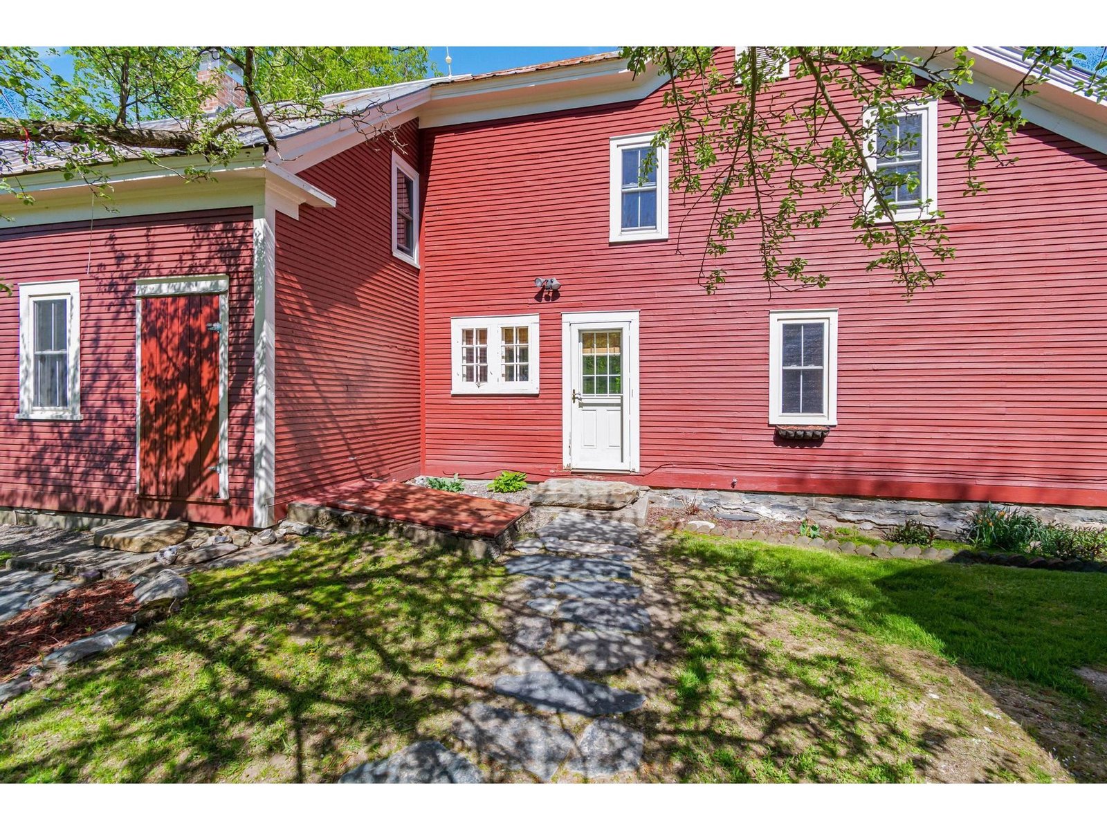 1632 Bradley Road