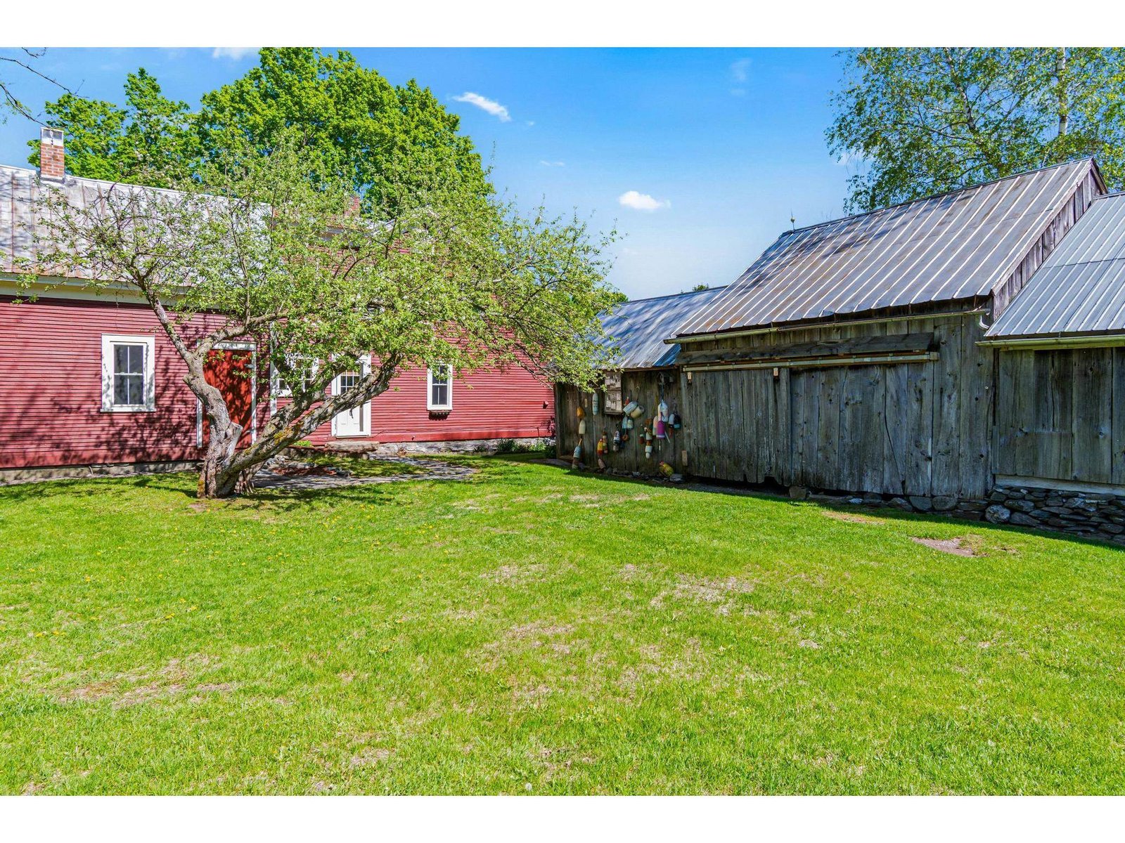 1632 Bradley Road