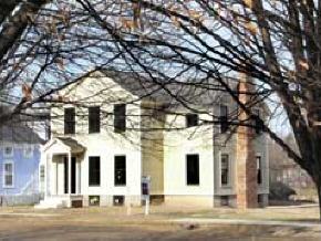 164 College Street