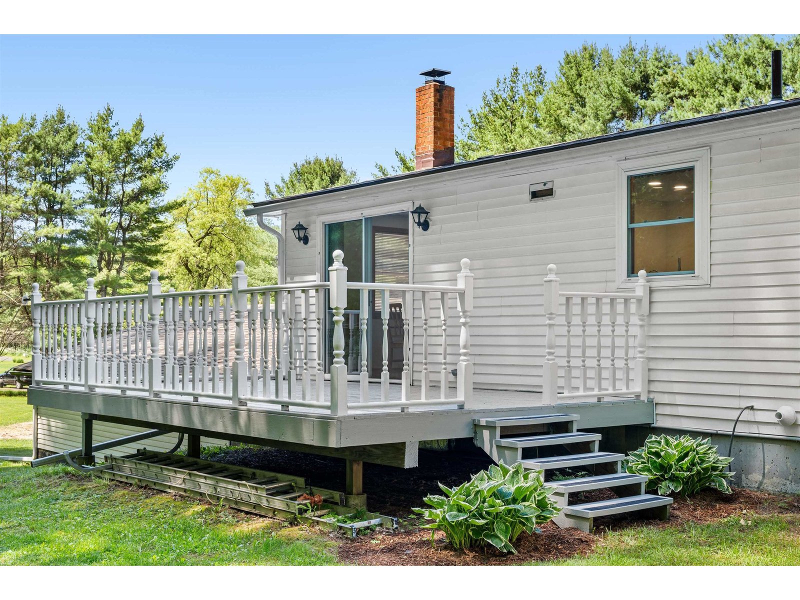 164 East Hill Road