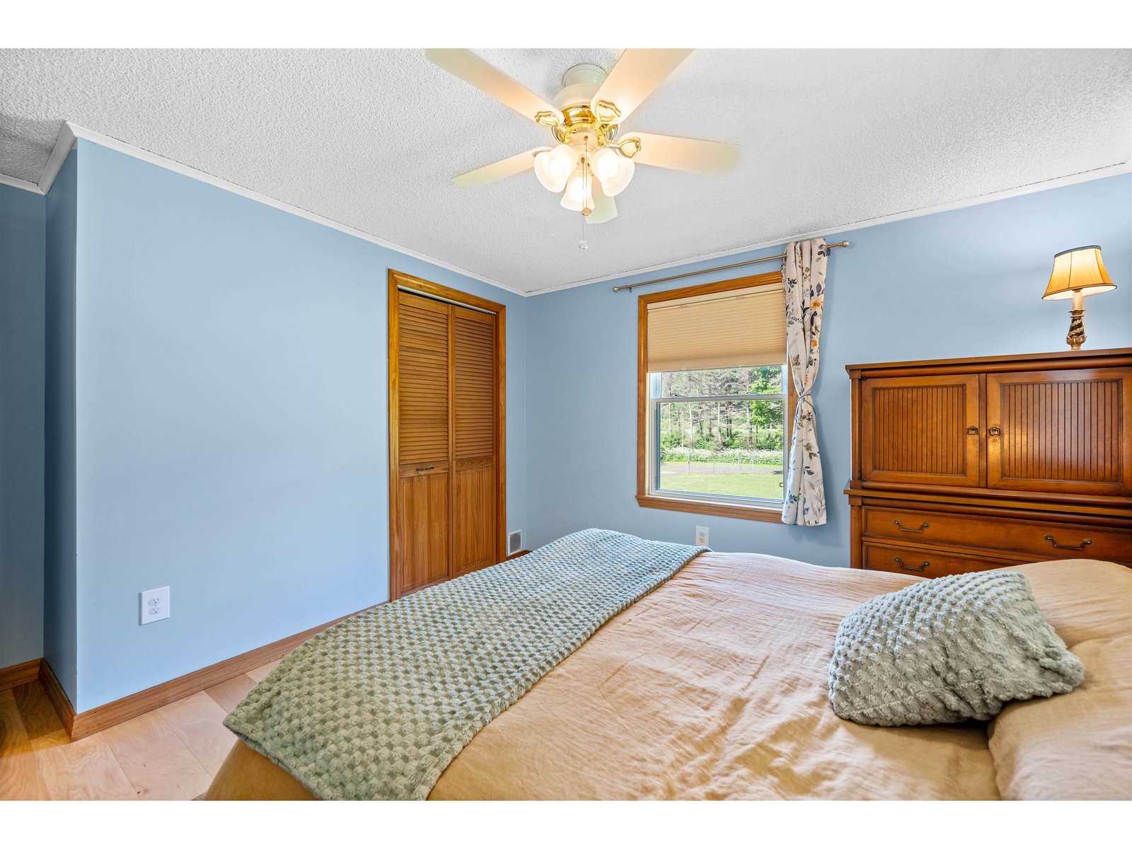 164 East Hill Road