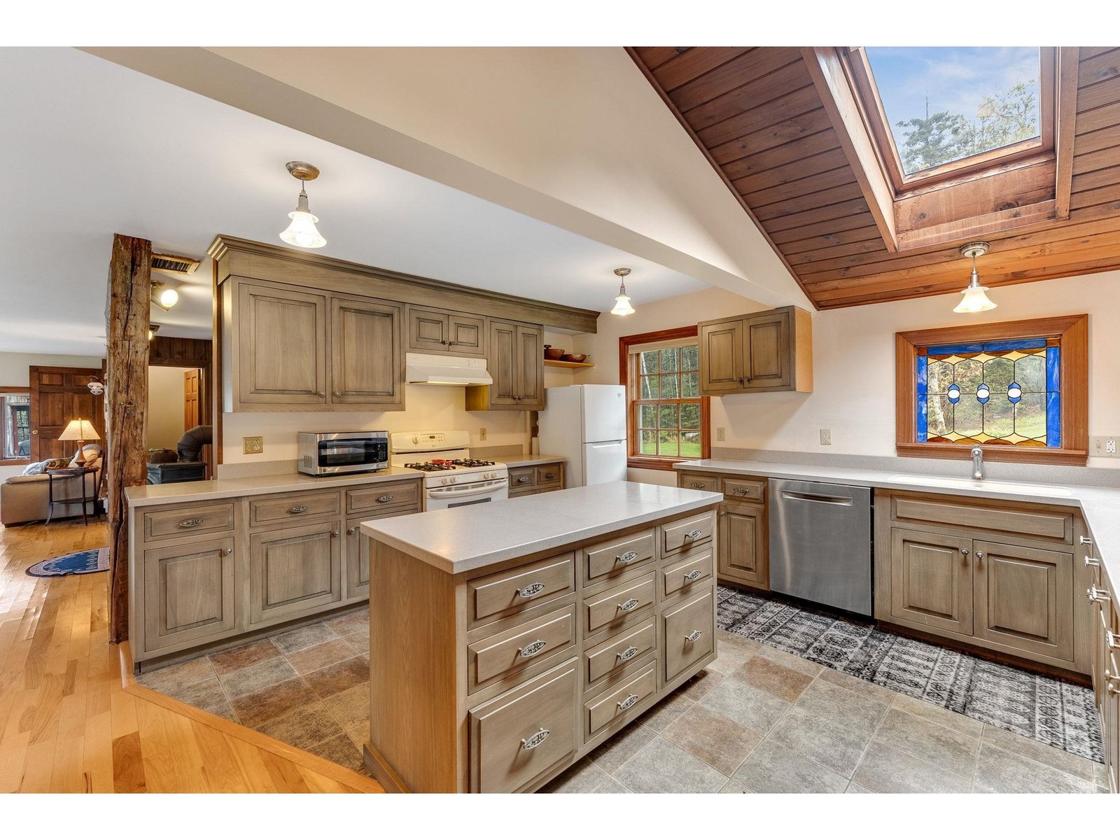 Open kitchen