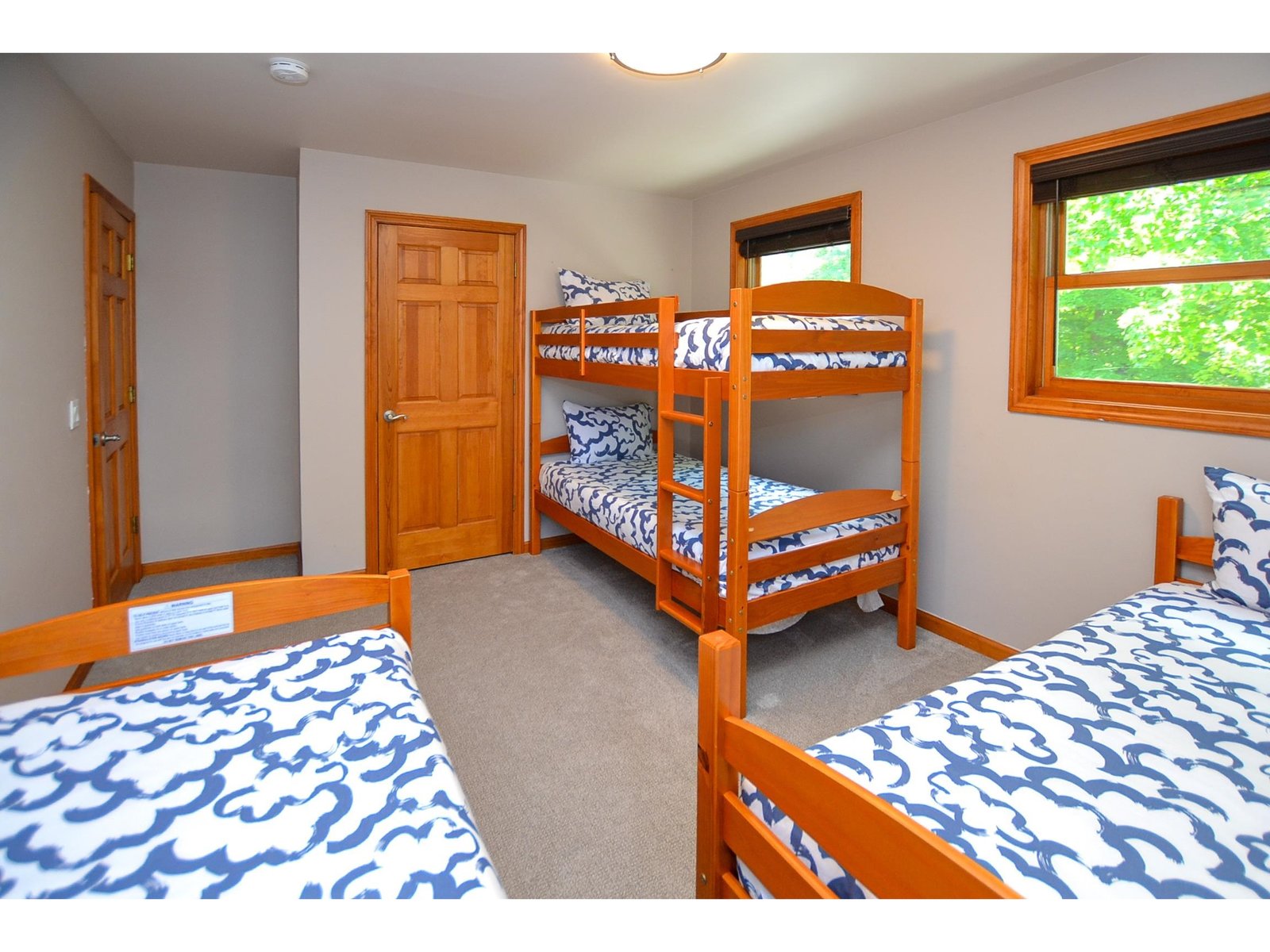 1642 Pucker Street, Unit 3