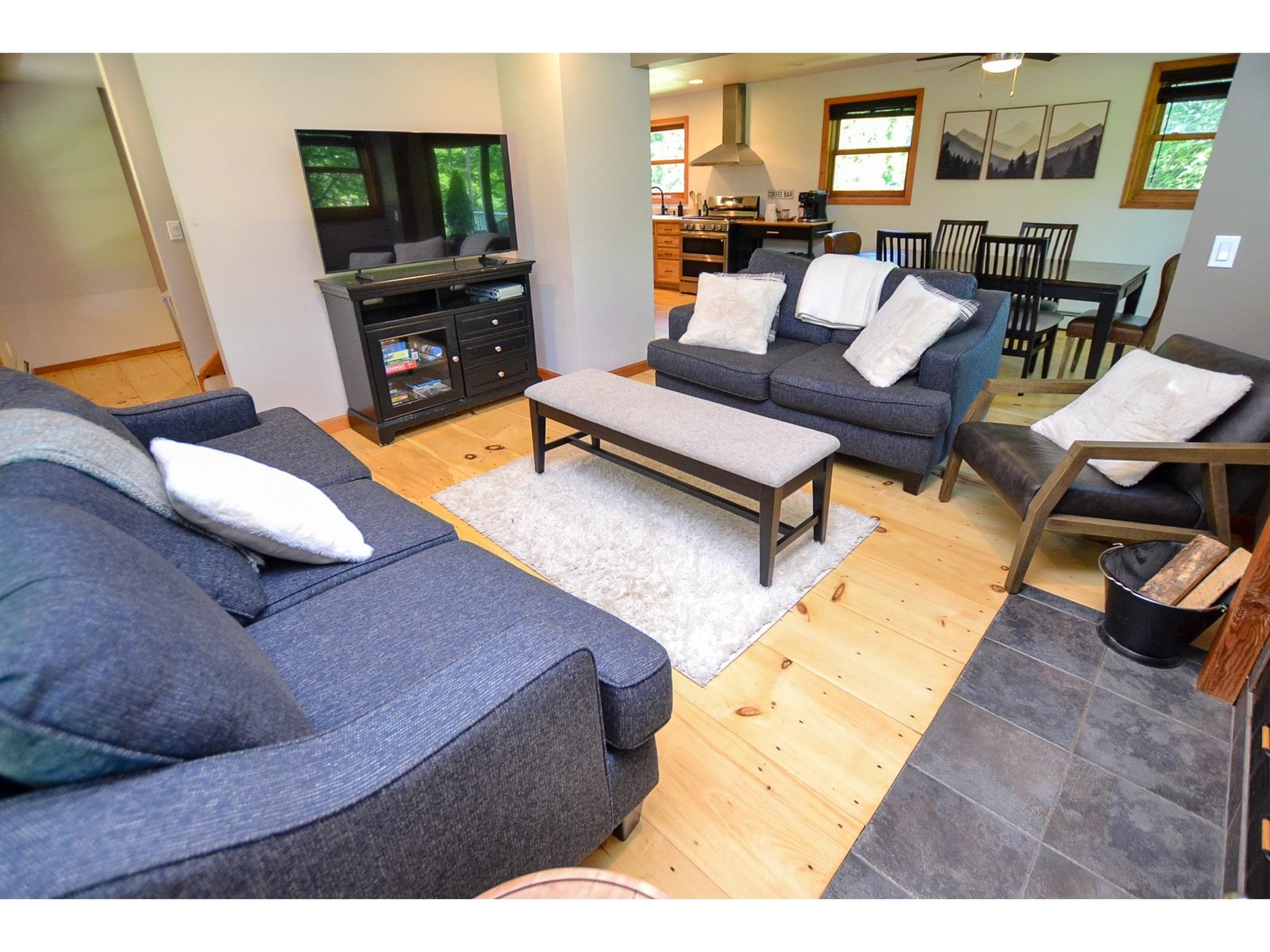 1642 Pucker Street, Unit 3