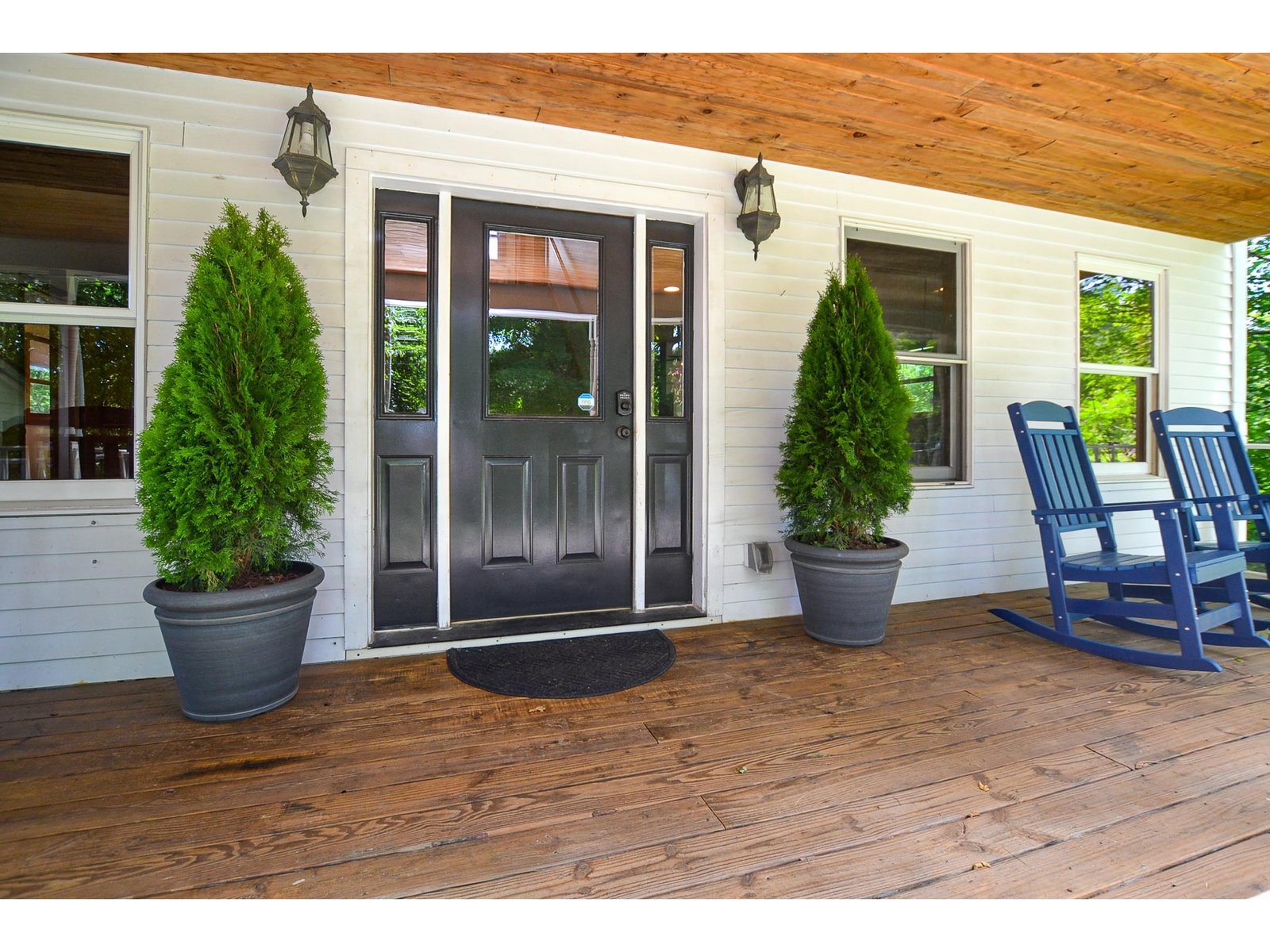 1642 Pucker Street, Unit 3