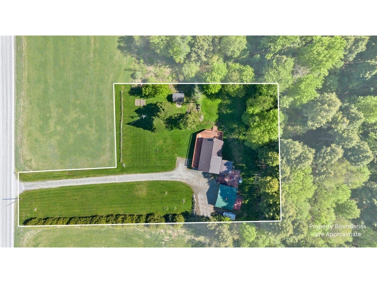 1648 W Enosburg Road