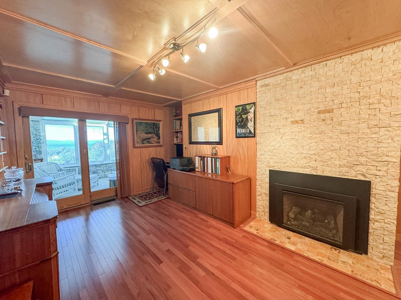 Office with Gas Fireplace