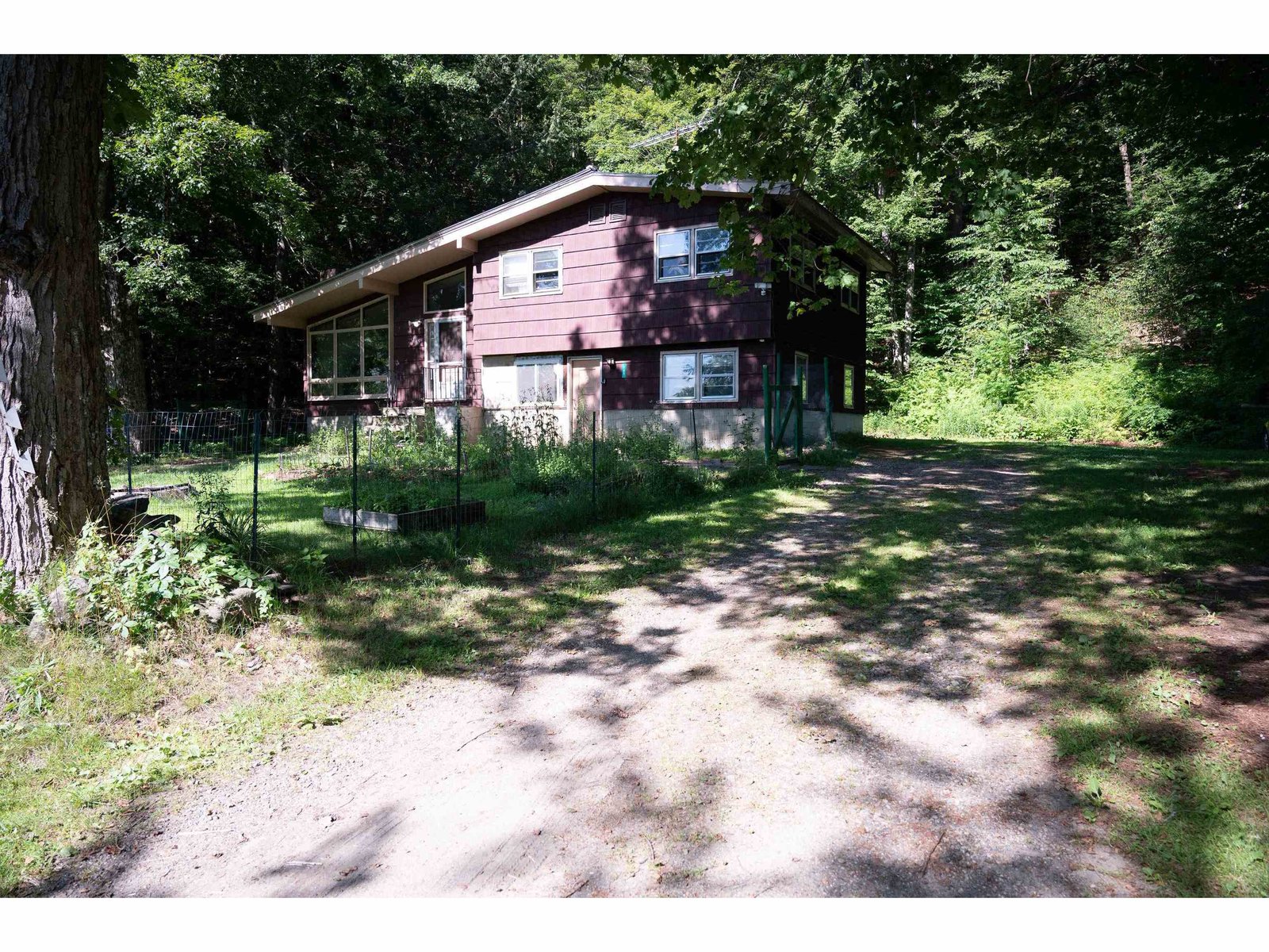 165 Dutton Farm Road