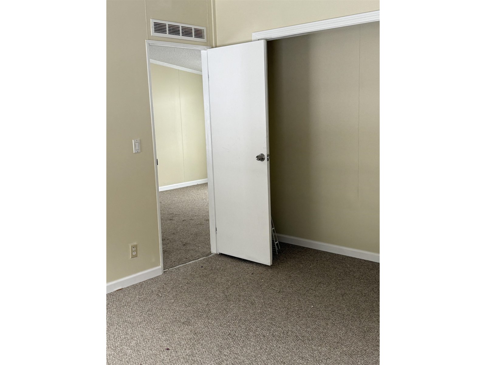 165 Railroad Street, Unit 165