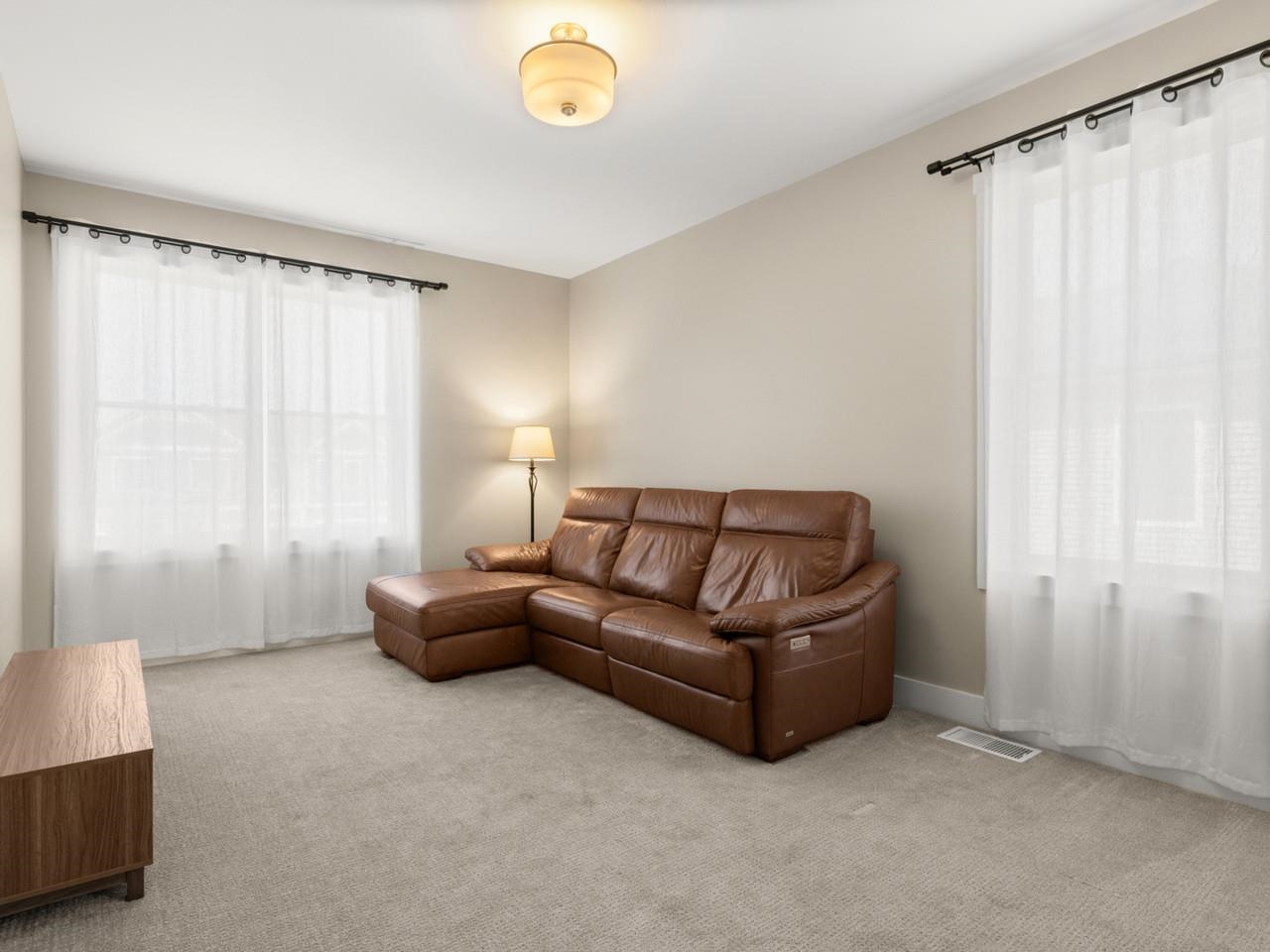 Sitting Room/Den