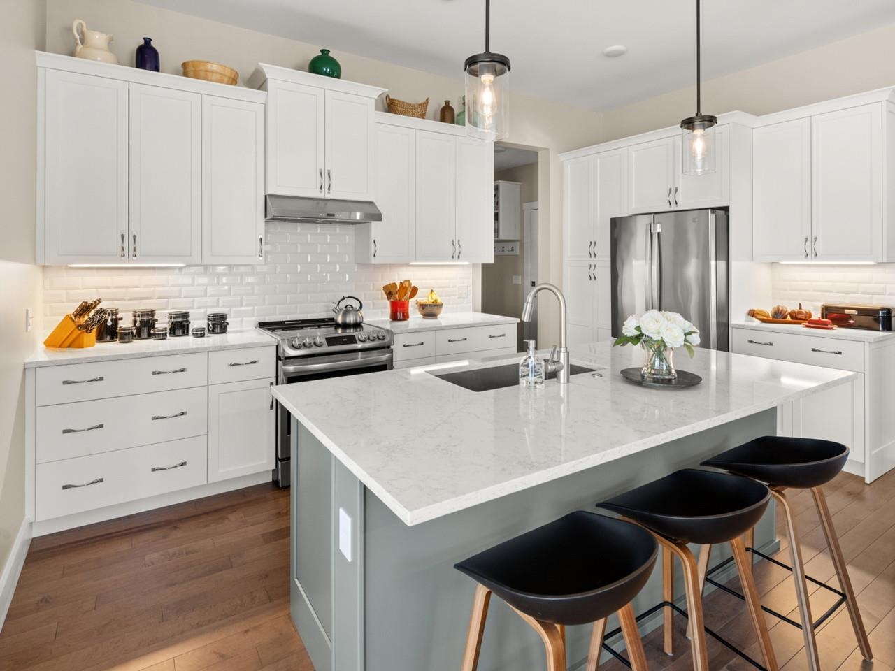 Stainless Kitchen Appliances