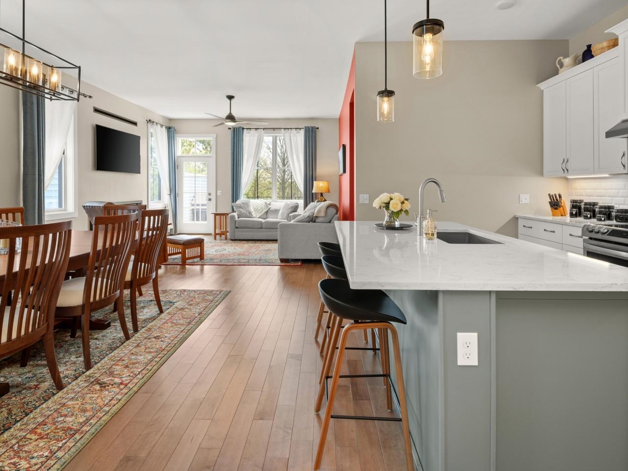 Open Layout, Hardwood Floors